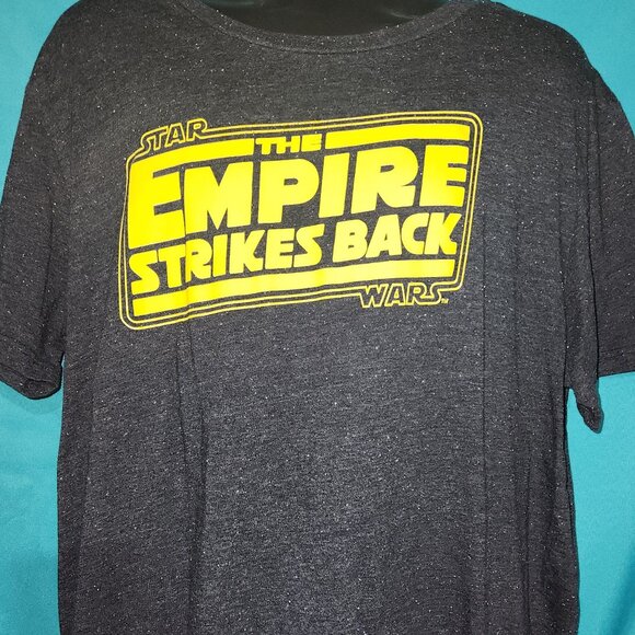 The Empire Strikes Back T-Shirt - Picture 1 of 2